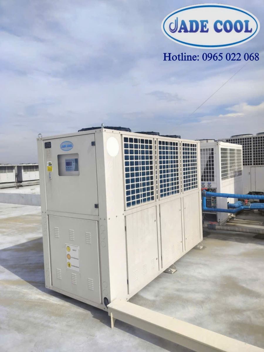 MÁY LÀM LẠNH NƯỚC/CHILLER CHẠY HÓA CHẤT JC-50FBX1/GIÓ GIẢI NHIỆT( 50HP) JADECOOL