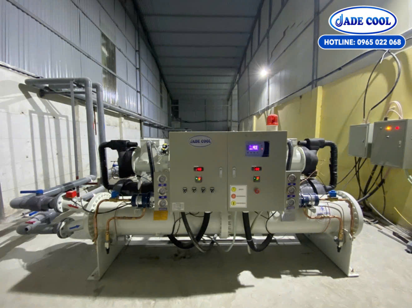 MÁY LÀM LẠNH NƯỚC/CHILLER JC-100WBX1/NƯỚC GIẢI NHIỆT( 100HP) JADE COOL